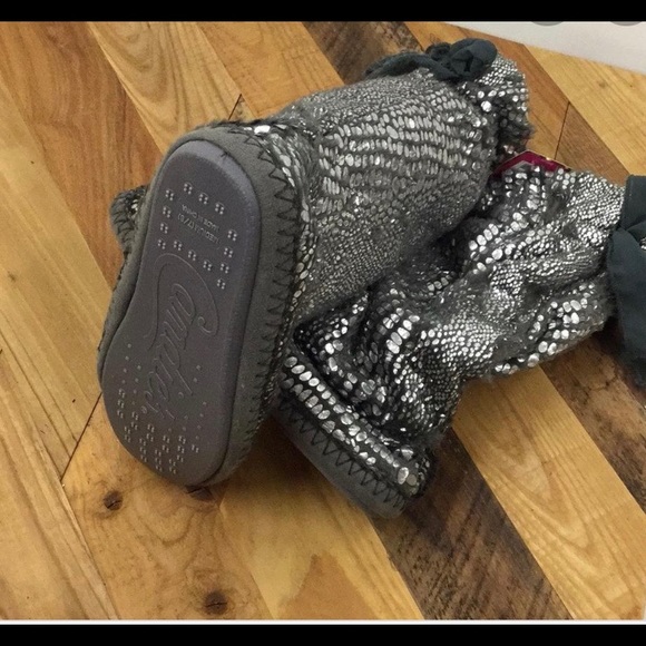 Candies Super Soft Fur Lined Slipper Boots 5/6 - Picture 1 of 3